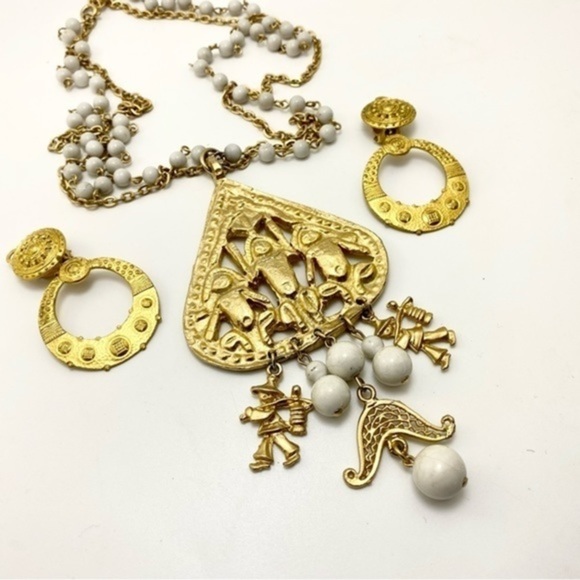 VINTAGE Byzantine Inspired Asian Goldtone Chinamen Beaded Earrings Necklace - Picture 6 of 7